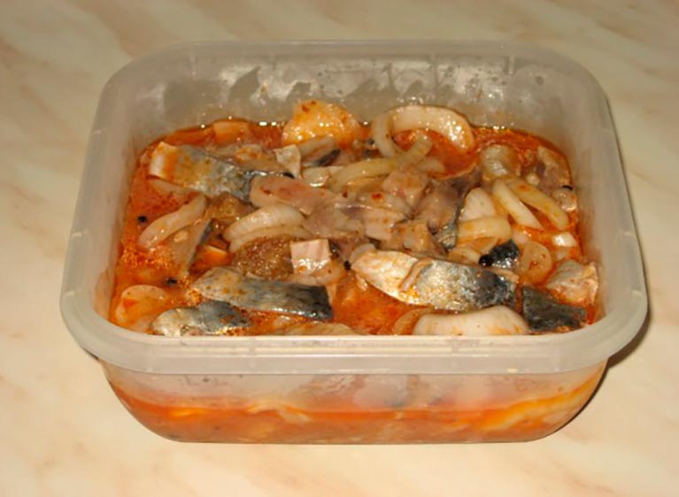 5 рецептов вкусной соленой и маринованной рыбки