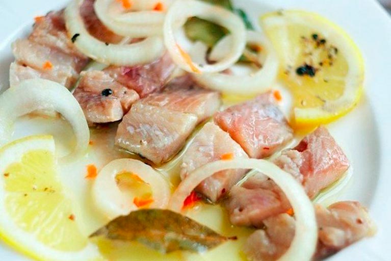 5 рецептов вкусной соленой и маринованной рыбки
